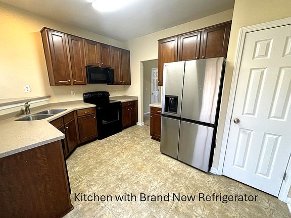 5th image of 11619 Stockdale Ct
