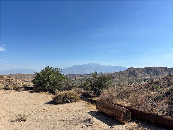4th image of 49324 Whiteside Rd