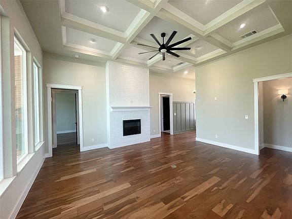 4th image of 1083 Dixie Estates Way