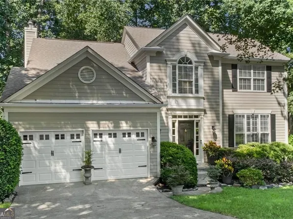 325 Kinner Cir, Alpharetta, GA 30004