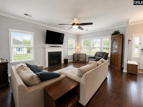 5th image of 214 Tannery Dr