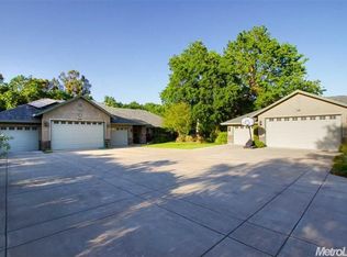 5521 Locust Ave, Carmichael, CA 95608