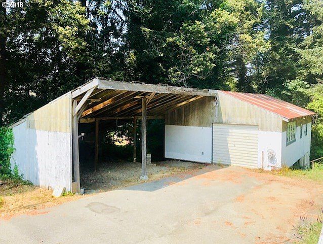 2nd image of 94733 Adams Rd