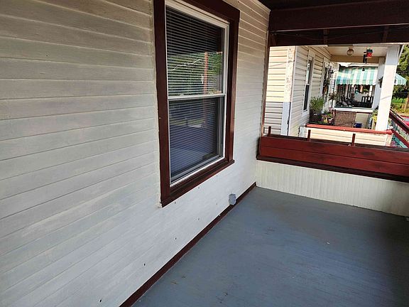 2nd image of 1111 Fort Henry Avenue