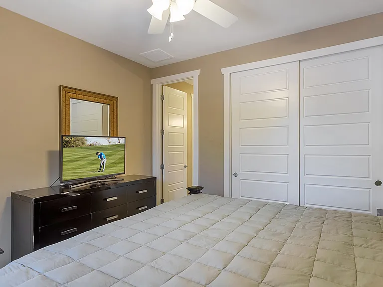 12140 N 76th Ct — Photo 15