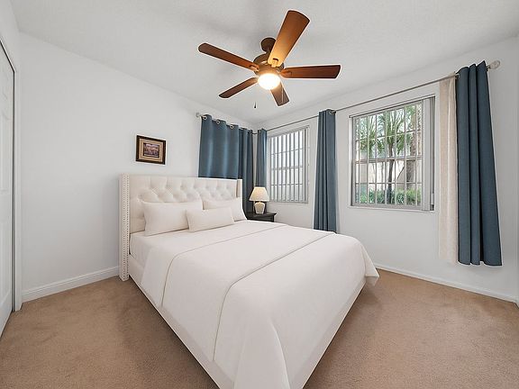 3rd image of 3245 NE 184th St APT 13101