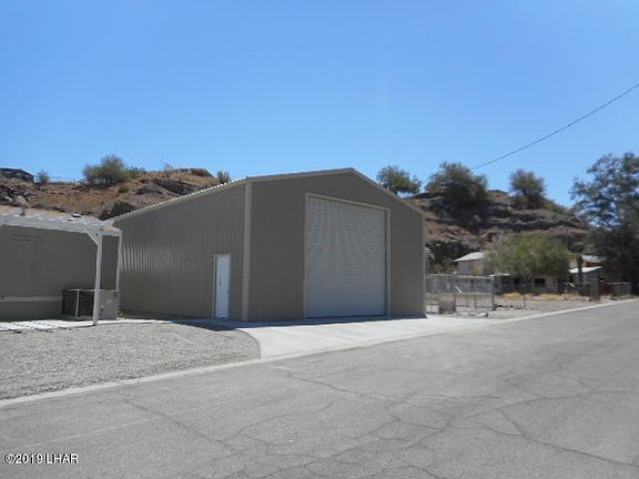 2nd image of 10581 Cove Ave