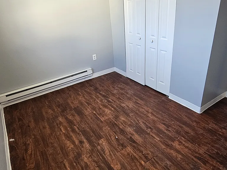 20 Rose Ave #4 — Photo 9