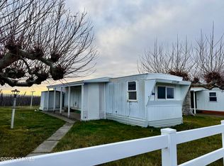 141 Carolinda Ln UNIT I, Wapato, WA 98951