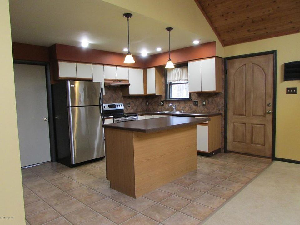 213 Shingle Mill Dr, Drums, PA 18222 Zillow