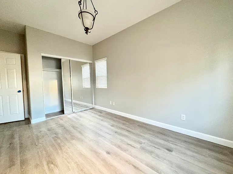 2871 Pinta Ct — Photo 21