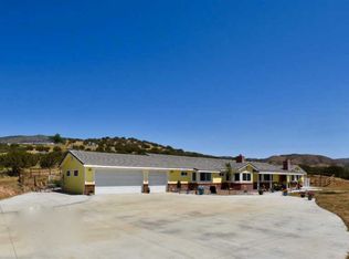 6014 Snowshoe Thompson Rd, Agua Dulce, CA 91390