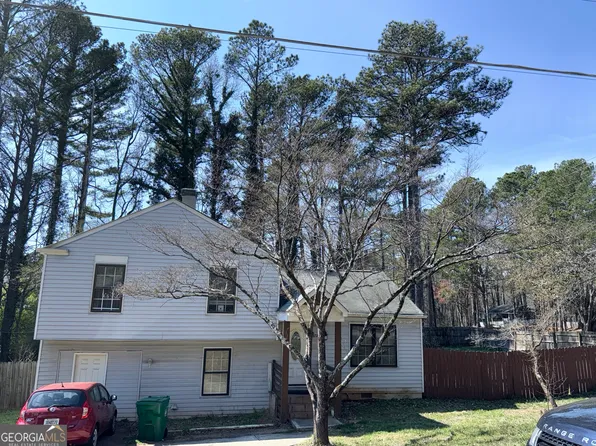 4728 Garden Hills Dr, Stone Mountain, GA 30083