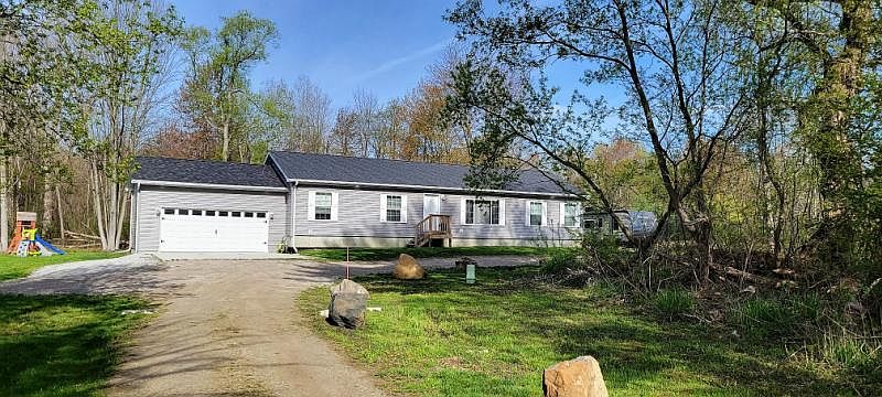 1st image of 2601 Beach Rd
