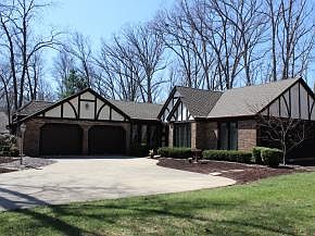 1st image of 902 Williamsburg Dr