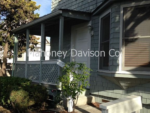 3rd image of 11 Stanley St #B