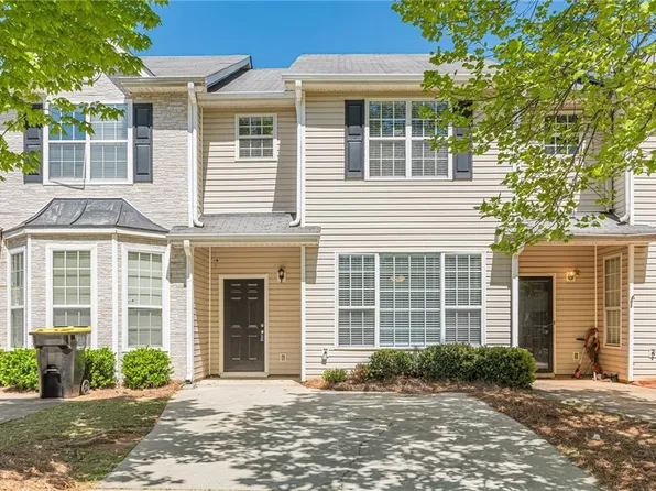 2454 Brianna Dr, Hampton, GA 30228