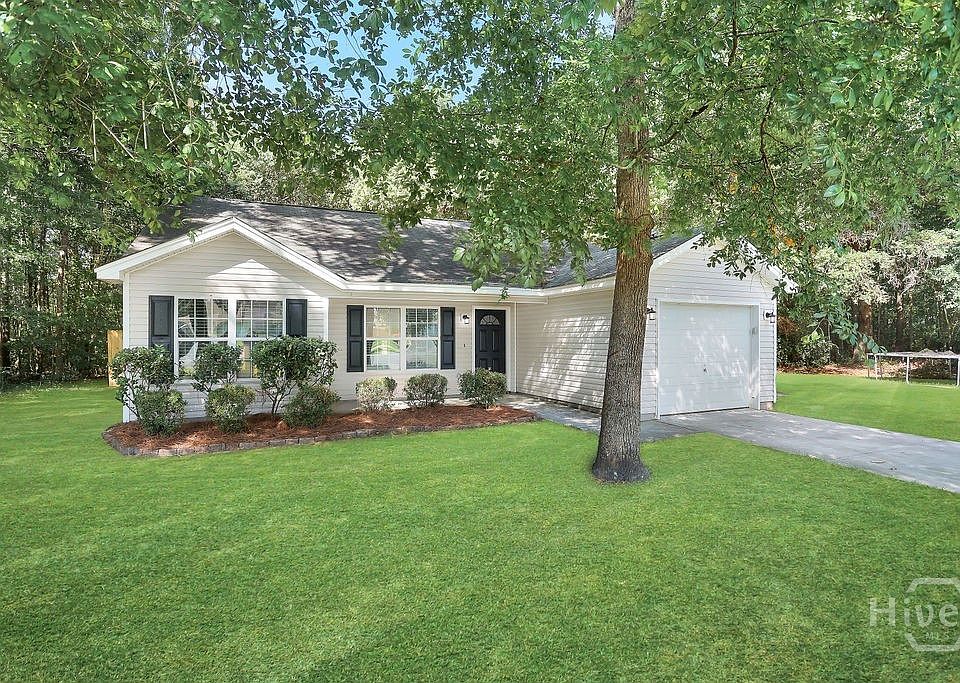 1st image of 126 Sand Pine Court