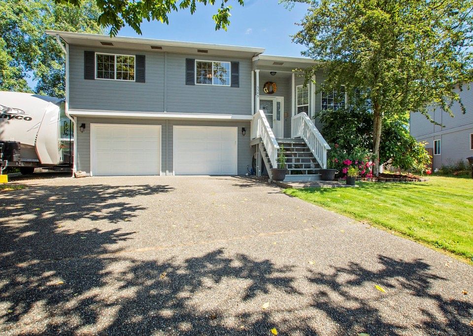 1st image of 5549 Wallaby Ct SE