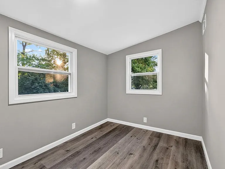 9219 Ellison Dr — Photo 25