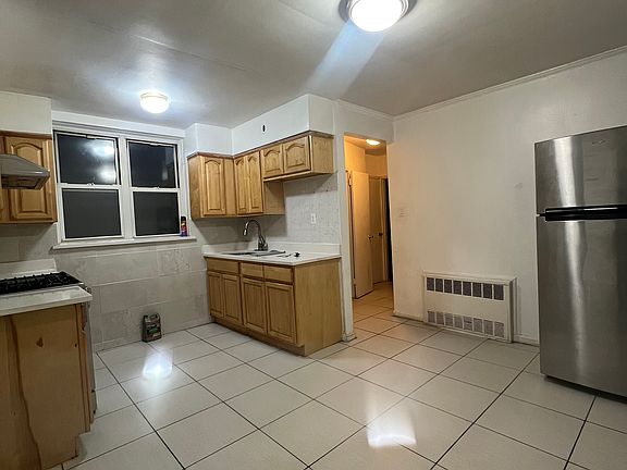 2nd image of 1529 71st St #2