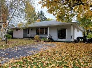 111 Windermere Ln, Somerset, PA 15501