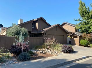 1824 Oak Leaf Dr, Modesto, CA