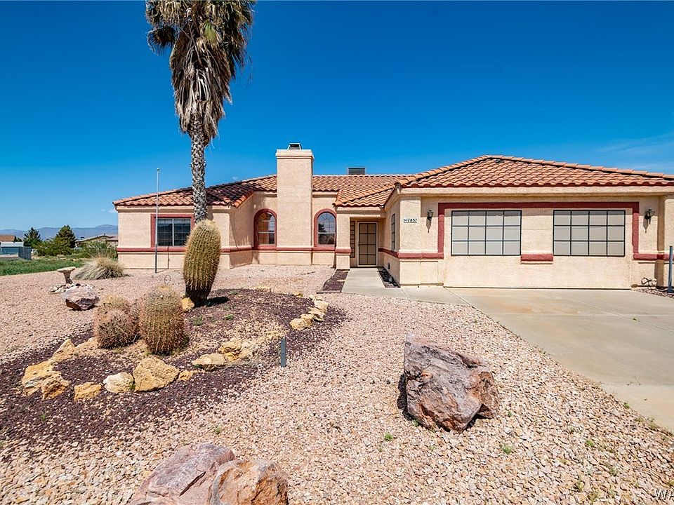 1st image of 7837 E Larkspur Drive
