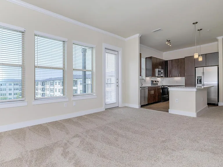 7600 Mason Rd — Photo 14