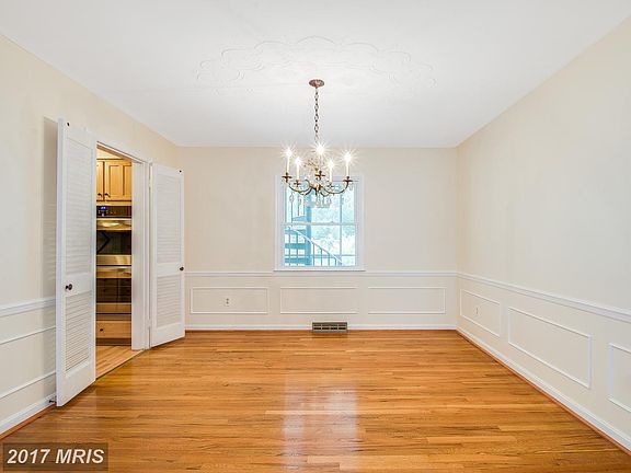 4th image of 15000 Flower Valley Ct