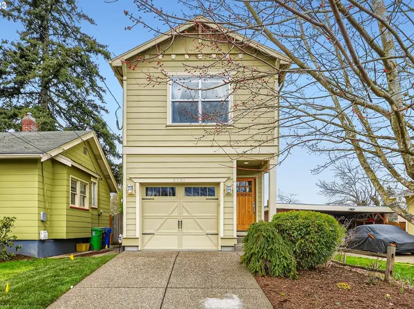 2731 SE 70th Ave, Portland, OR 97206