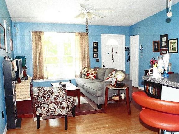 4th image of 1451 Leeward Ave SE