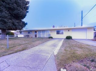 712 2nd Ave NE, Ephrata, WA 98823