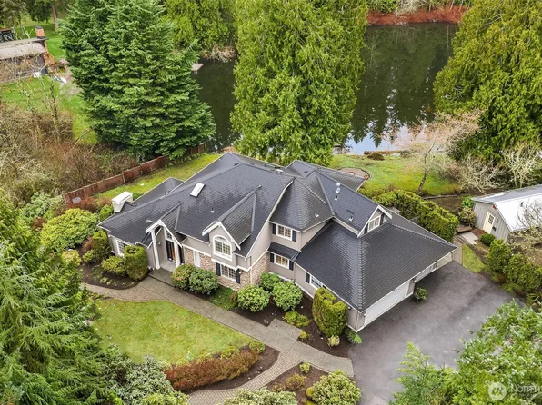 2821 252nd Avenue SE, Sammamish, WA 98075