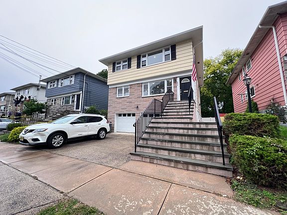 2nd image of 243 Lakewood Dr Floor 2