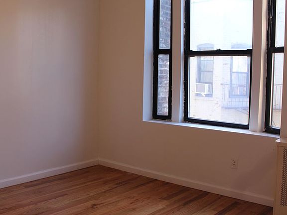 2nd image of 427 Fort Washington Ave #A6