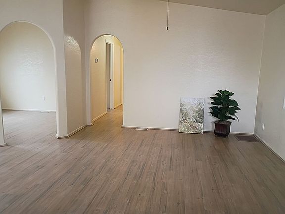 4th image of 8401 S Kolb Rd #27