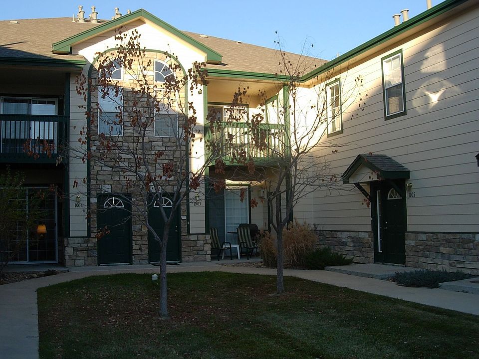 1002 Entrance