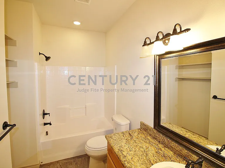 112 Bridle Ct — Photo 14