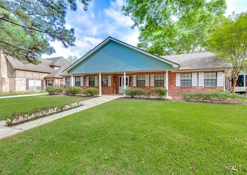 1st image of 515 Windsor Glen Dr
