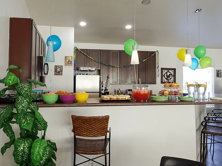 Sundance Village Apts — Photo 17