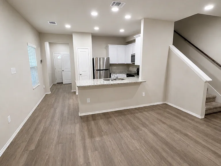 7356 Misty Ridge Dr #12 — Photo 20