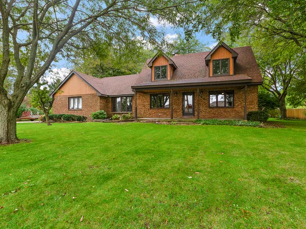 528 W Corning Ave, Peotone, IL 60468