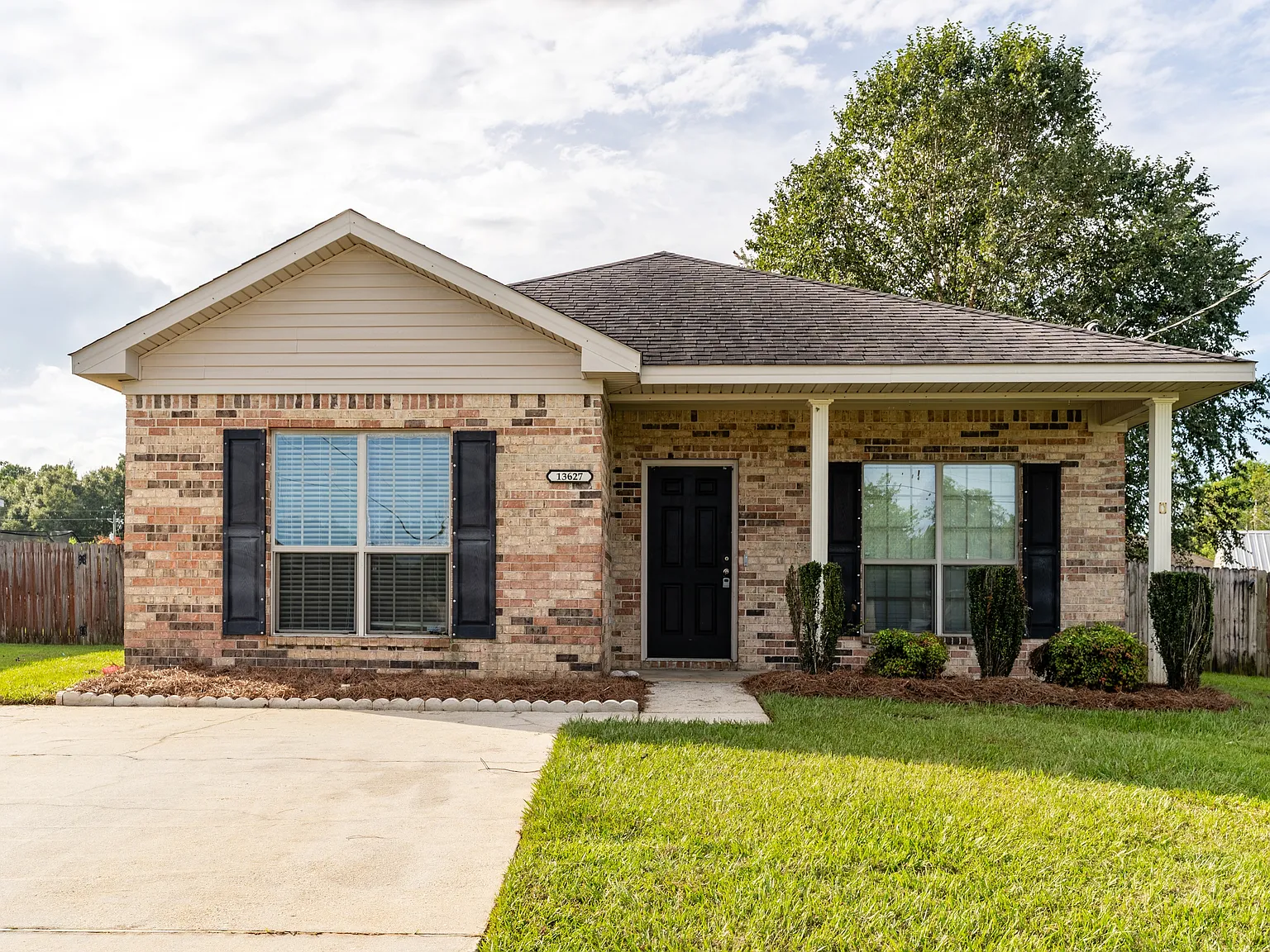 13627 Catahoula Rd S - 1 — Photo 1