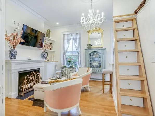 376 Marlborough St #4B, Boston, MA 02115