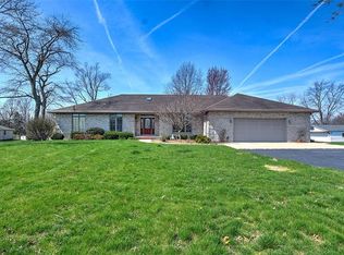 2731 S Taylor Rd, Decatur, IL 62521