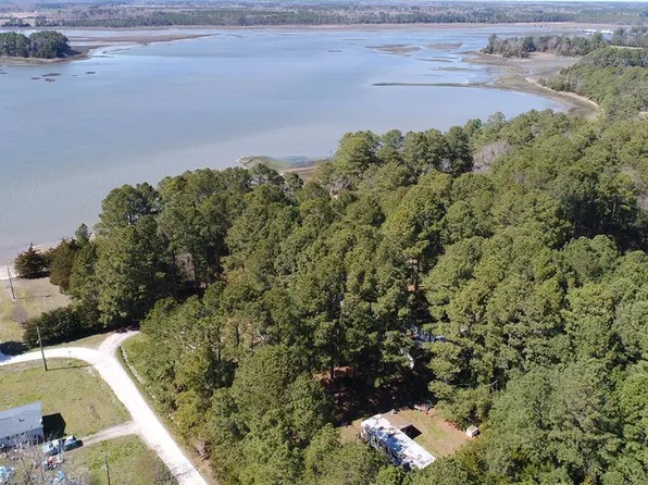 0 Cats Point Ln, Painter, VA 23420