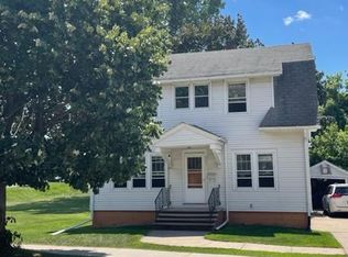 331 Grant St, De Pere, WI 54115