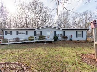 185 Big Tree Dr, Statesville, NC 28677