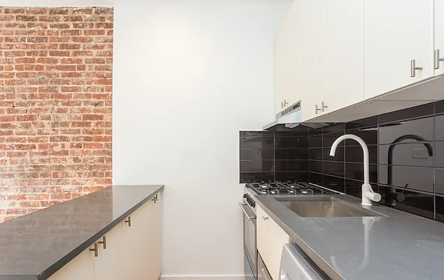 Rented by New Holland Residences | media 13